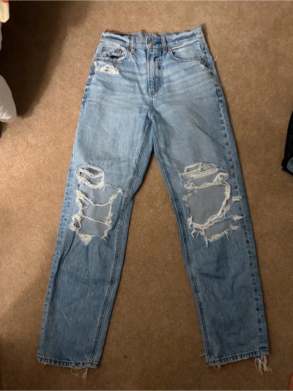 American Eagle Light Blue Distressed Boyfriend Jeans with rips #highwaisted